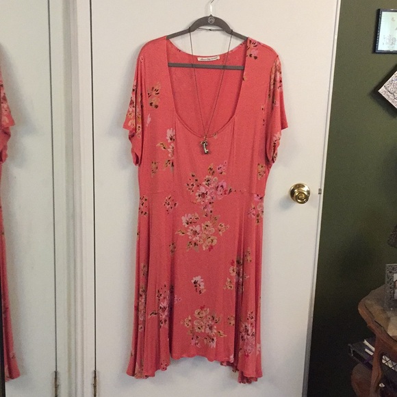 floral shirtwaist dress